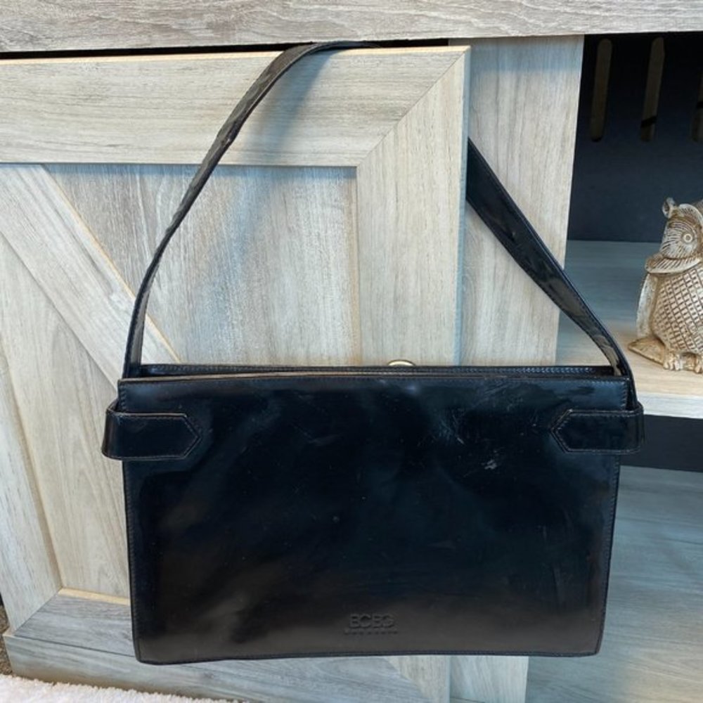 BCBG Max Azria Womens Black Leather Shoulder Bag 11 1/2"x 7"
